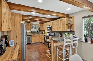 10220 Columbine Rd, Truckee, CA 96161 - Photo 15