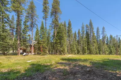 51711 Tamarack Crescent, Soda Springs, CA 95728 - Photo 17