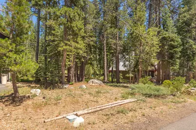 51711 Tamarack Crescent, Soda Springs, CA 95728 - Photo 5