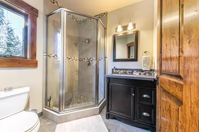 11710 Tinkers Landing, Truckee, CA 96161 - Photo 17