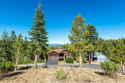 15644 Skislope Way, Truckee, CA 96161 - Photo 3