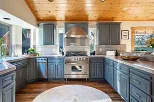 12391 Stockholm Way, Truckee, CA 96161 - Photo 13