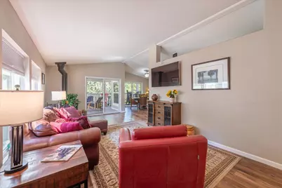 10100 Pioneer Trail #101, Truckee, CA 96161 - Photo 3