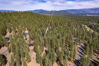 11581 Bottcher Loop, Truckee, CA 96161 - Photo 13