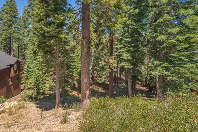 14590 Copenhagen Drive, Truckee, CA 96161 - Photo 17