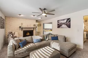 10255 Prosser Dr, Truckee, CA 96161 - Photo 11