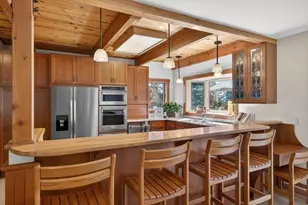 12964 Falcon Point Pl, Truckee, CA 96161 - Photo 11