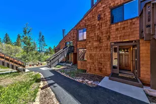 11639 Snowpeak Way, Truckee, CA 96161 - Photo 11