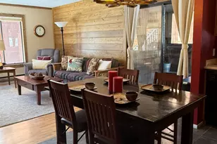 11639 Snowpeak Way, Truckee, CA 96161 - Photo 9