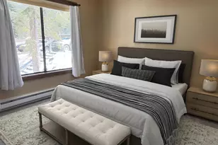 11639 Snowpeak Way, Truckee, CA 96161 - Photo 5