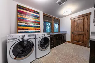 12237 Pete Alvertson Dr, Truckee, CA 96161 - Photo 21