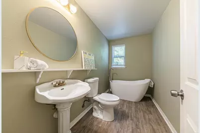 10880 Laurelwood Drive, Truckee, CA 96161 - Photo 13