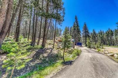 10019 Bunny Hill Road, Soda Springs, CA 95728 - Photo 5