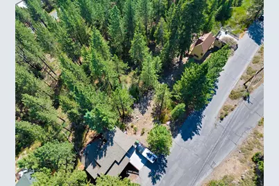 12531 E Sierra Drive, Truckee, CA 96161 - Photo 17