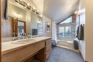 11504 Skislope Way, Truckee, CA 96161 - Photo 27