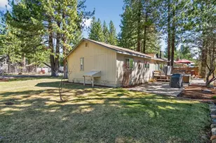 10303 White Fir Rd, Truckee, CA 96161 - Photo 25