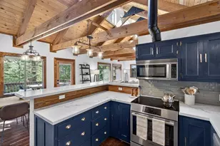 11805 St Bernard Dr, Truckee, CA 96161 - Photo 11