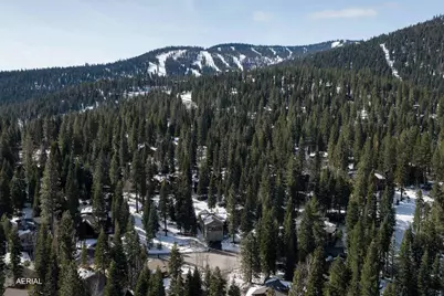 1809 Woods Point Way, Truckee, CA 96161 - Photo 27