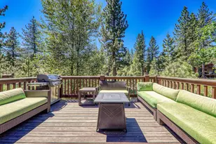 10243 Valmont Trail, Truckee, CA 96161 - Photo 3