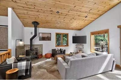 12442 Saint Bernard Drive, Truckee, CA 96161 - Photo 3