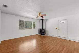 833 W Plumas Ave, Portola, CA 96122 - Photo 5