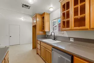 833 W Plumas Ave, Portola, CA 96122 - Photo 13