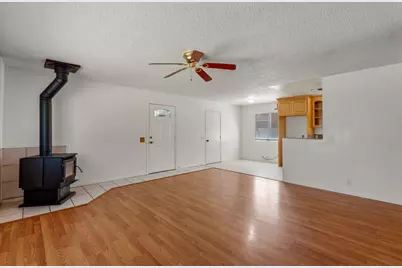 833 W Plumas Avenue, Portola, CA 96122 - Photo 7