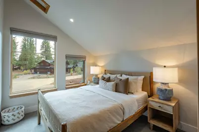 11230 Sutters Trail, Truckee, CA 96161 - Photo 15
