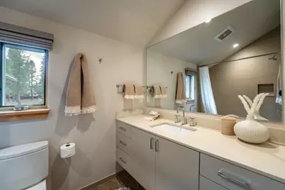 11230 Sutters Trail, Truckee, CA 96161 - Photo 17