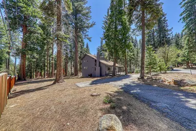 995 Holly Road, Tahoe City, CA 96145 - Photo 25