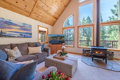11499 Sitzmark Way, Truckee, CA 96161 - Photo 3