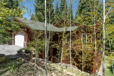 10694 Laurelwood Drive, Truckee, CA 96161 - Photo 1