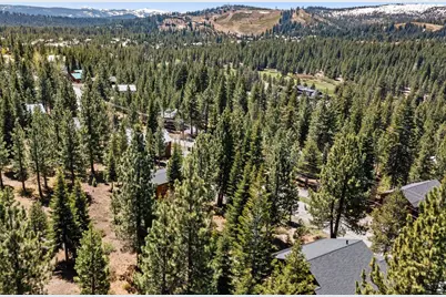 15343 Wolfgang Road, Truckee, CA 96161 - Photo 3