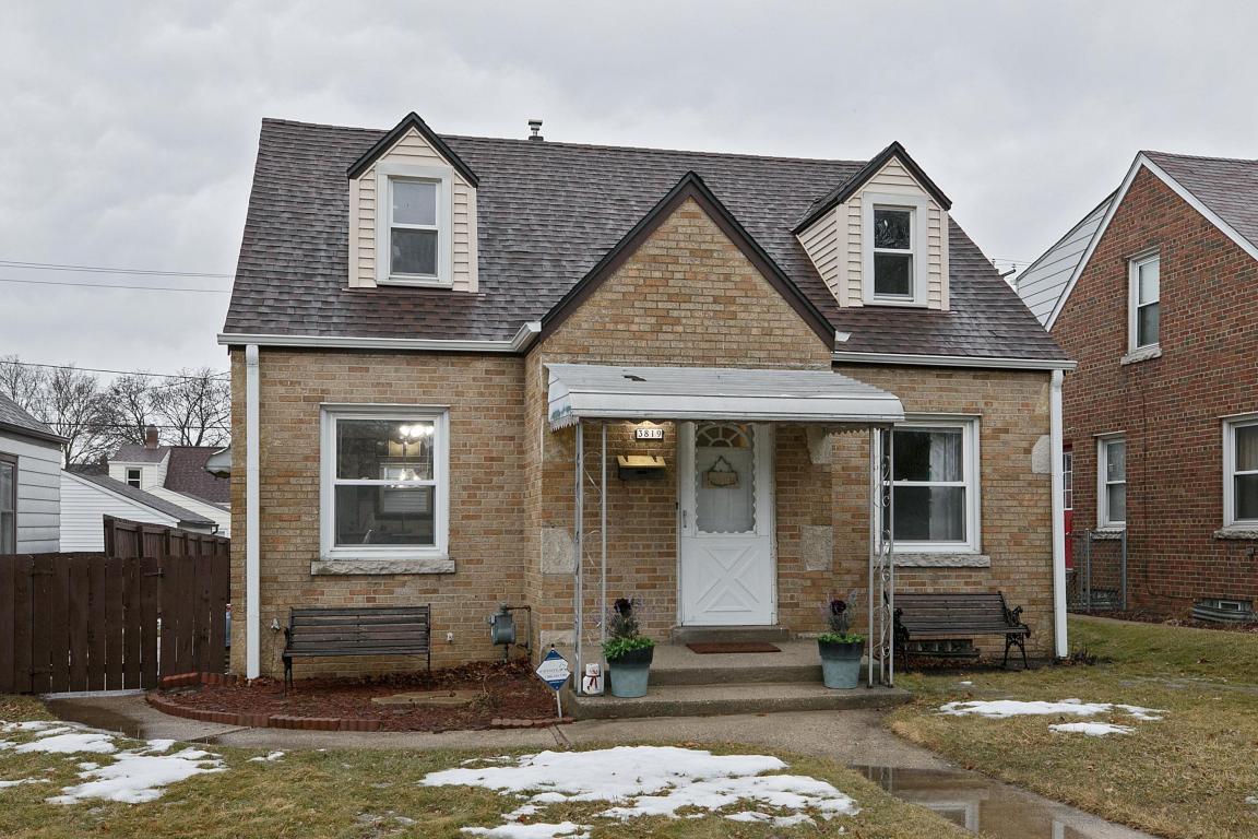 3819 South 13th Street, Milwaukee, WI 53221 MLS 1567912 Coldwell Banker