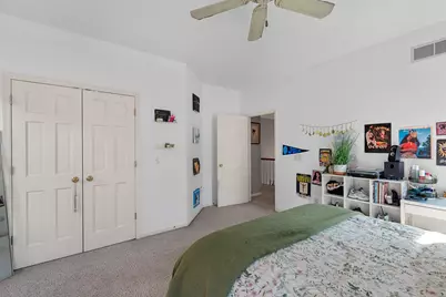 10137 N Kenilworth Ct, Mequon, WI 53092 - Photo 19