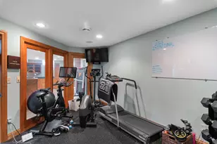 10137 N Kenilworth Ct, Mequon, WI 53092 - Photo 31