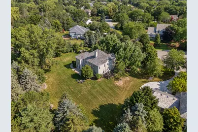 10137 N Kenilworth Ct, Mequon, WI 53092 - Photo 41