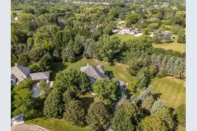 10137 N Kenilworth Ct, Mequon, WI 53092 - Photo 39