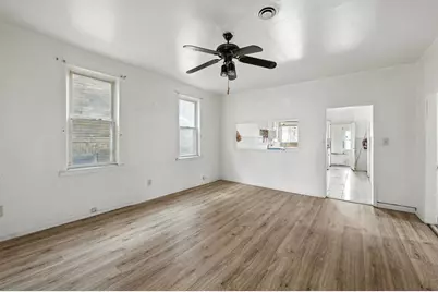 2071 S 12th St, Milwaukee, WI 53204 - Photo 5