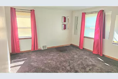 4632 N 42nd St, Milwaukee, WI 53209 - Photo 5