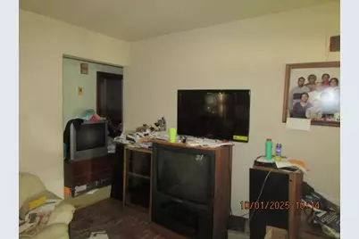 5169 N 63rd St, Milwaukee, WI 53218 - Photo 3