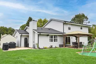 N67W33863 Loghouse Ct, Merton, WI 53066 - Photo 35