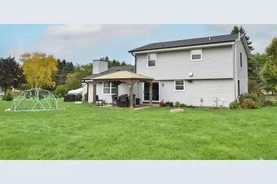 N67W33863  Loghouse Ct, Merton, WI 53066 - Photo 33