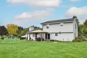 N67W33863 Loghouse Ct, Merton, WI 53066 - Photo 33