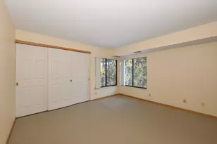 1600 W Green Tree Rd, Glendale, WI 53209 - Photo 17