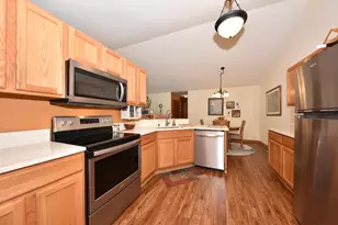 1875 Woodview Cir, Port Washington, WI 53074 - Photo 19