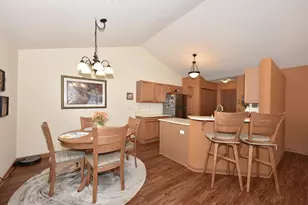 1875 Woodview Cir, Port Washington, WI 53074 - Photo 15