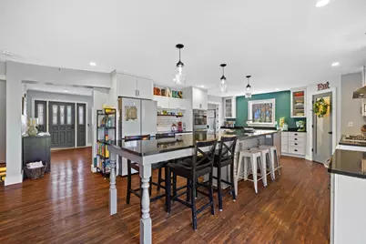 981  Cedar Dr, Burlington, WI 53105 - Photo 11