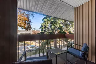 8117 W Manitoba St, West Allis, WI 53219 - Photo 17