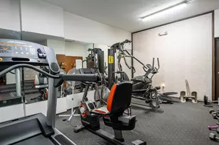 4215 N 100th St, Milwaukee, WI 53222 - Photo 29